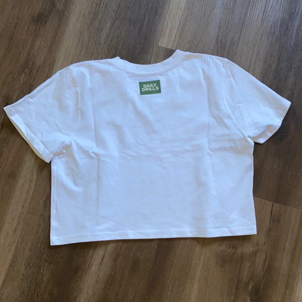 Daily drills cropped top tee - Picture 1 of 5